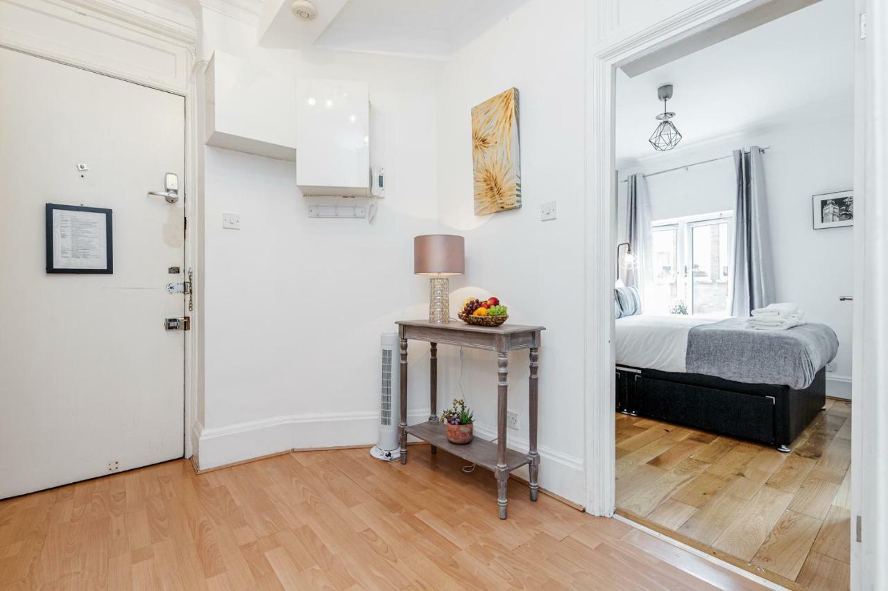Trendy Covent Garden Apartment Лондон Екстериор снимка