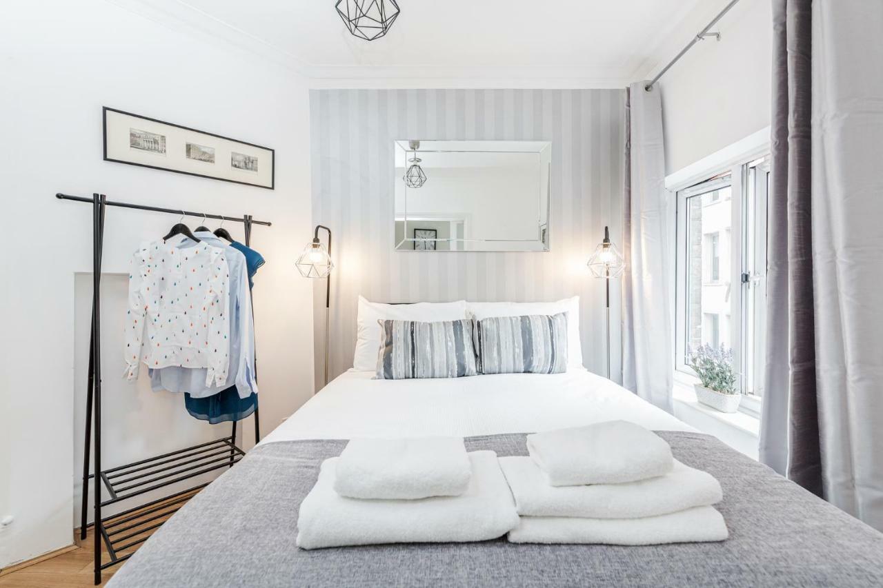 Trendy Covent Garden Apartment Лондон Стая снимка